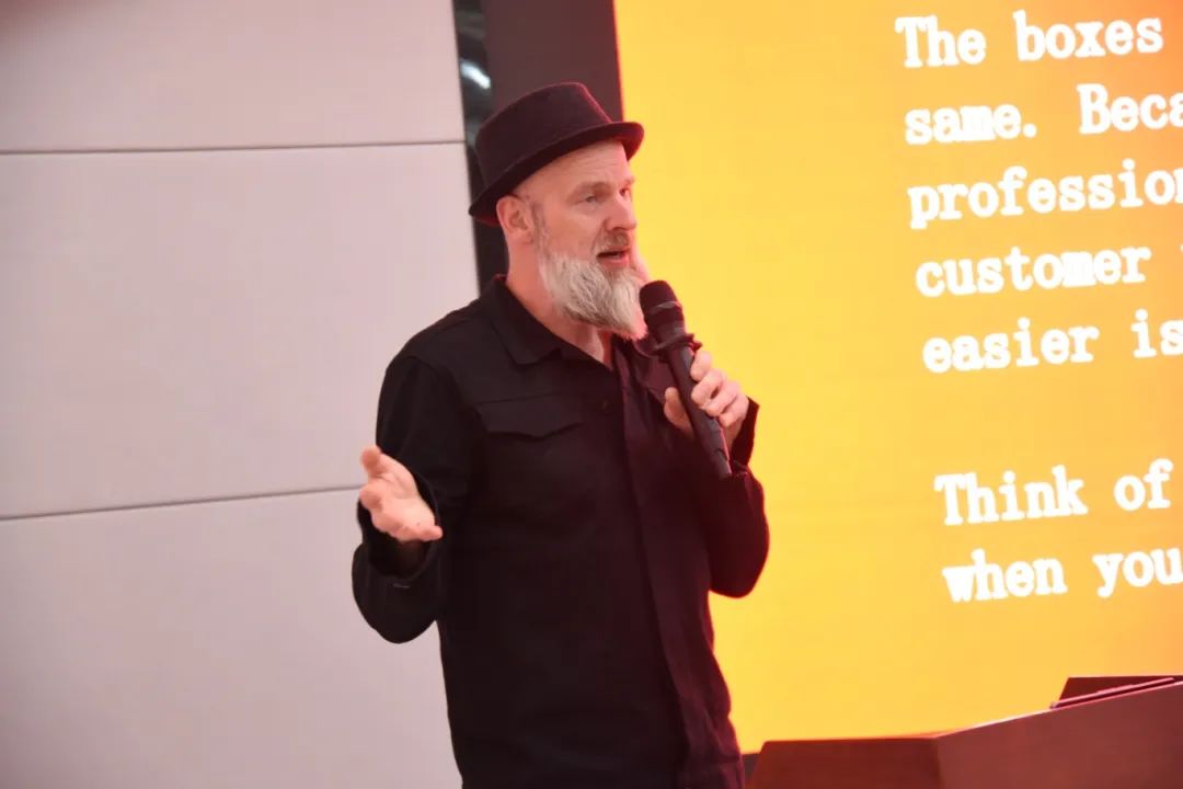 5e983e3477c42a3f6a78ed82da1b8557.jpg 5e983e3477c42a3f6a78ed82da1b8557.jpg